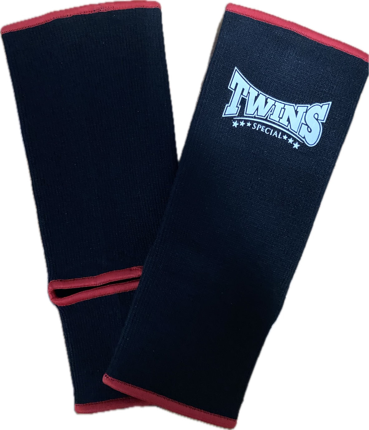 Twins Special Ankle Support AG1 Black Red
