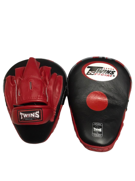 Twins Special Focus Mitts PML 10 Black Red